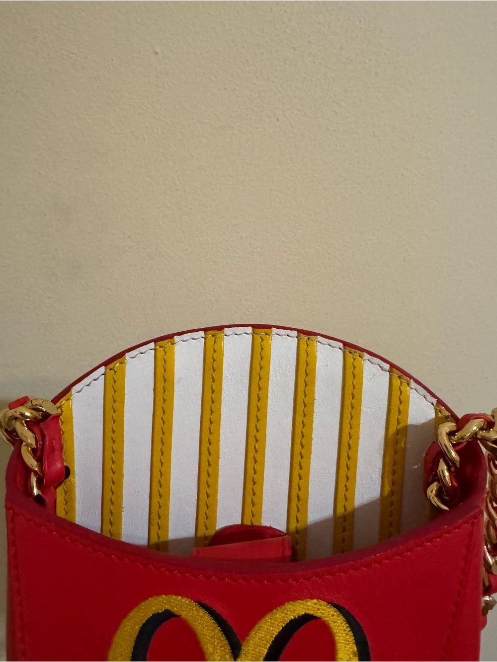 Moschino McDonald’s French Fry Bag Red Leather - Picture 7 of 9